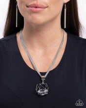 Load image into Gallery viewer, Eager Elegance - White