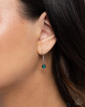 Load image into Gallery viewer, Elegant Empress - Green