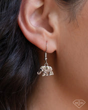 Load image into Gallery viewer, Unforgettable Shimmer - Multi