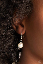 Load image into Gallery viewer, Countess Chic - White