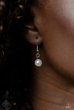 Load image into Gallery viewer, Caliber Choreographer - White