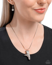 Load image into Gallery viewer, Sneaker Shimmer - White
